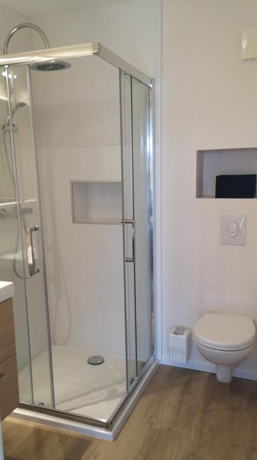 Comme A La Maison Clonas-sur-Vareze Exterior foto
